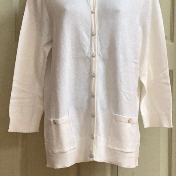NWT New York & Company jeweled button front crew neck white cardigan - Picture 3 of 10